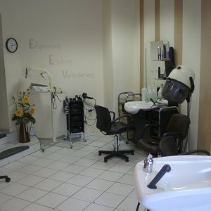 Friseursalon_Leipzig_Schleussig_2.jpg